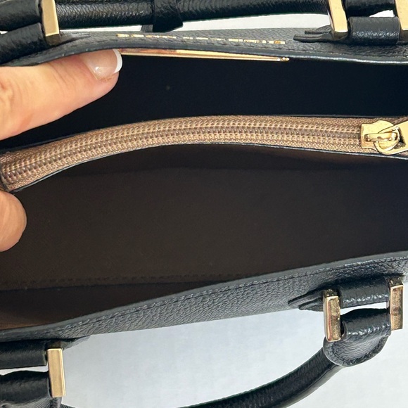 Michael Kors Adele Messenger Purse in Black, Gold Hardware - Picture 8 of 10